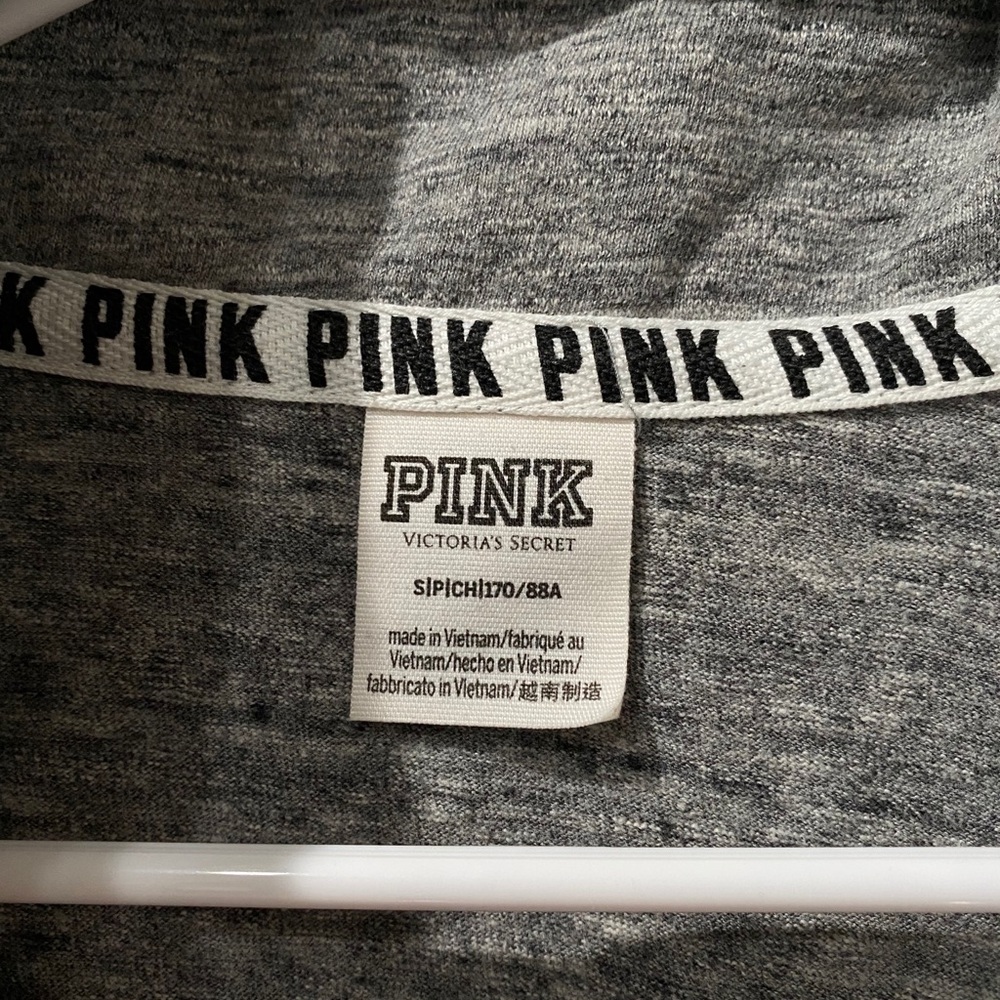 PINK VS Grey Long Sleeve Cropped Sweater - Picture 2 of 3